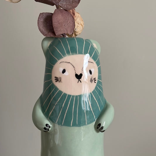 Soliflore lion en céramique vase émaillé