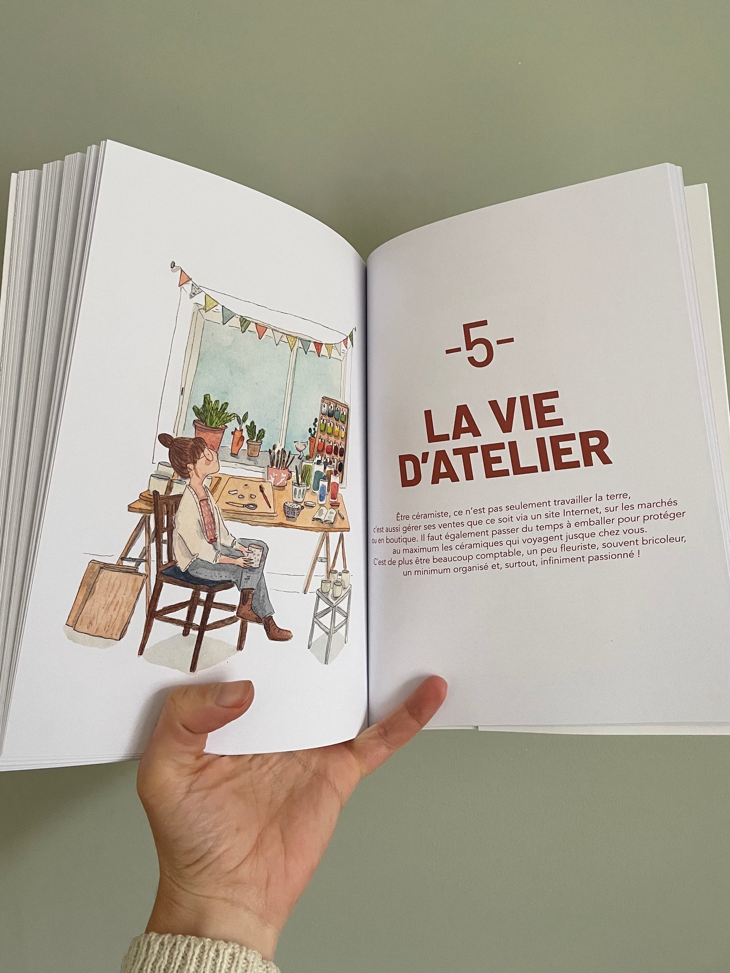Livre "L'Atelier du céramiste : guide pratique et graphique"