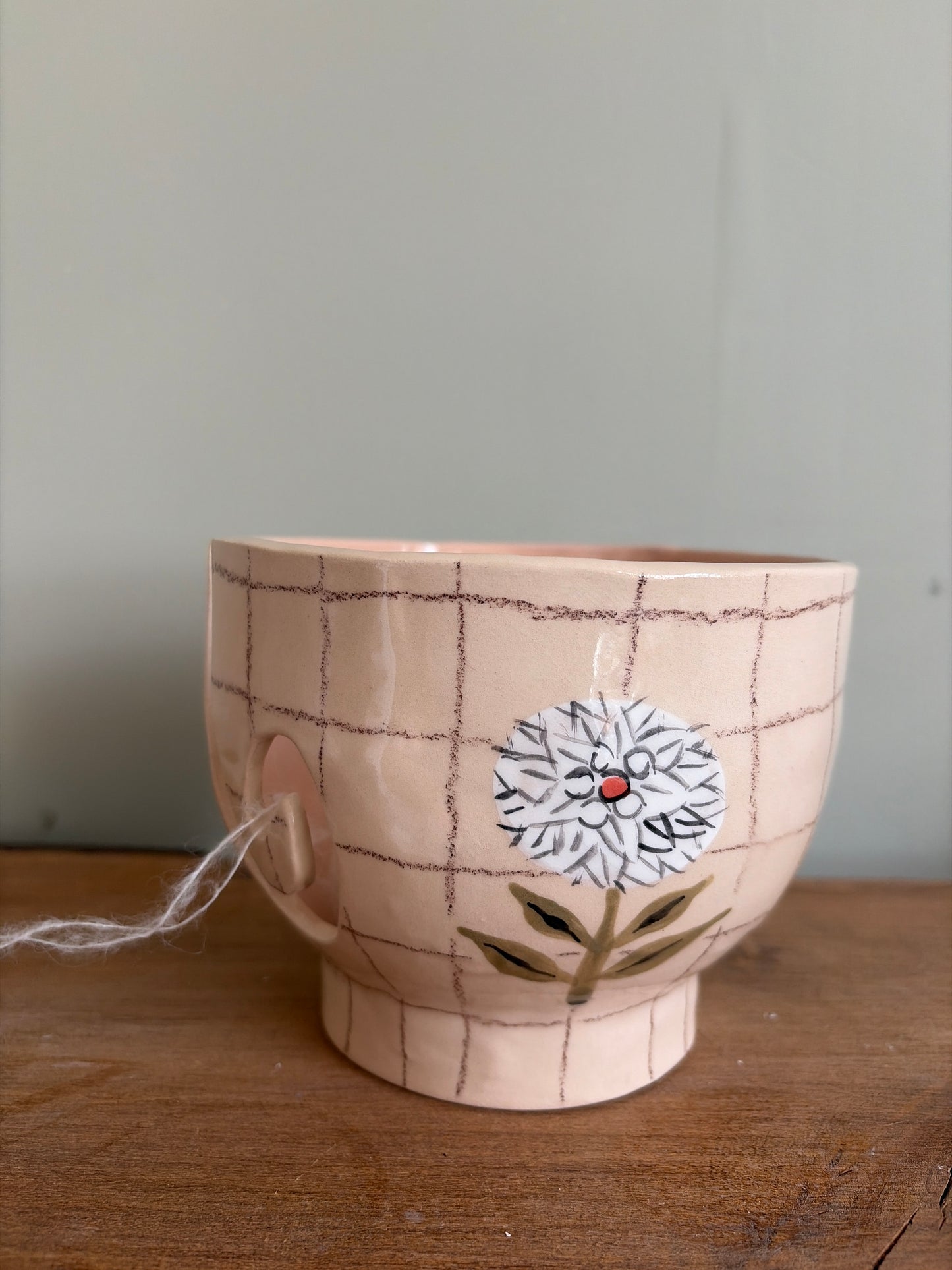 Bol dévidoir à laine en céramique