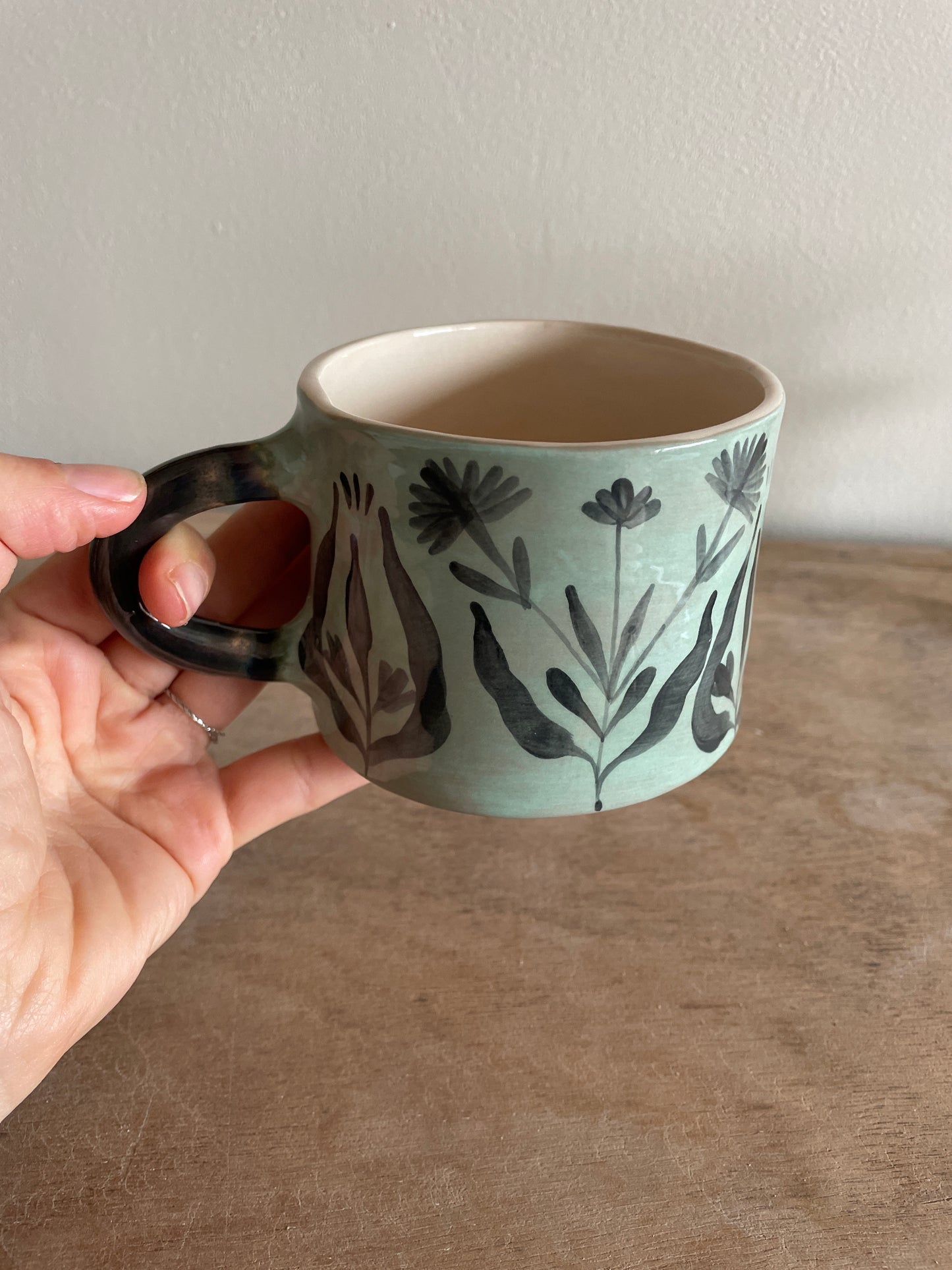 Mug fleuri en céramique