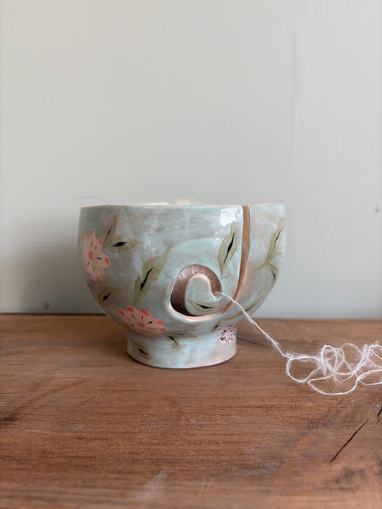 Bol dévidoir à laine en céramique