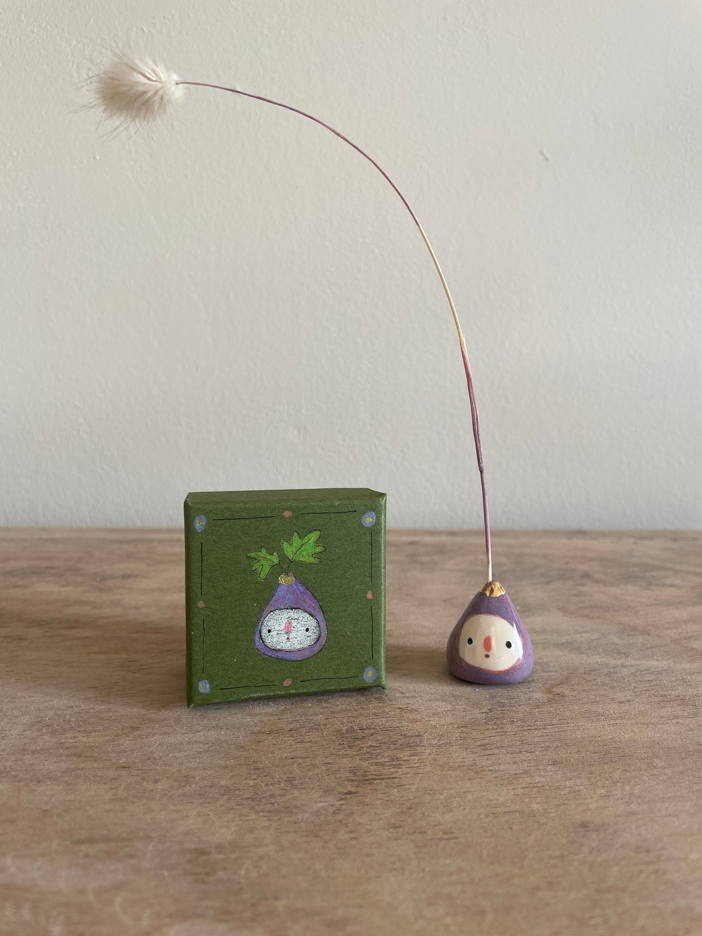 Mini figue faïence et or