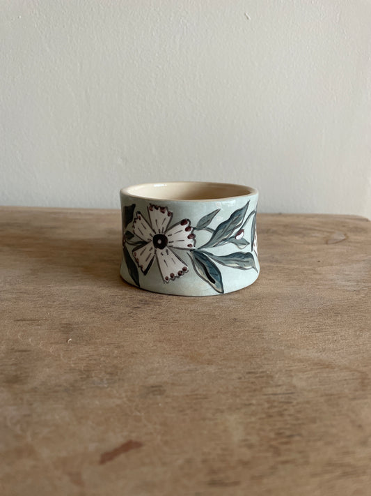 Tasse fleur en céramique