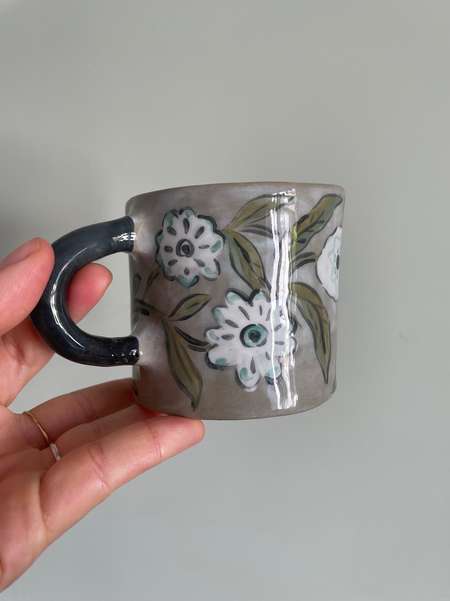 Mug fleuri en céramique